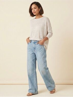Dori | Crewneck Stretchy Relaxed Lightweight Long Sleeve Stretchy Shirt